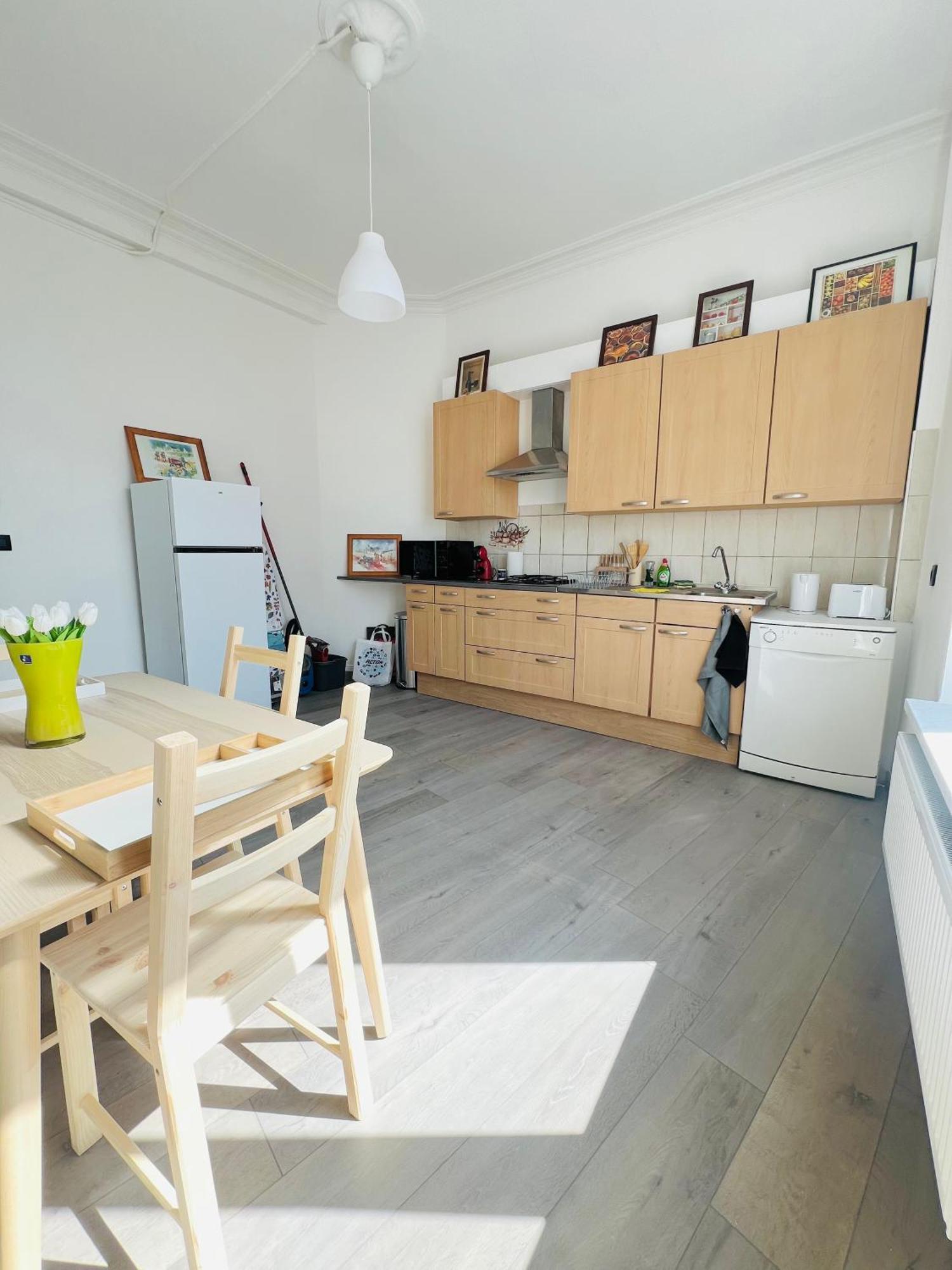 Renove Et Radieux A Bruxelles Extérieur photo